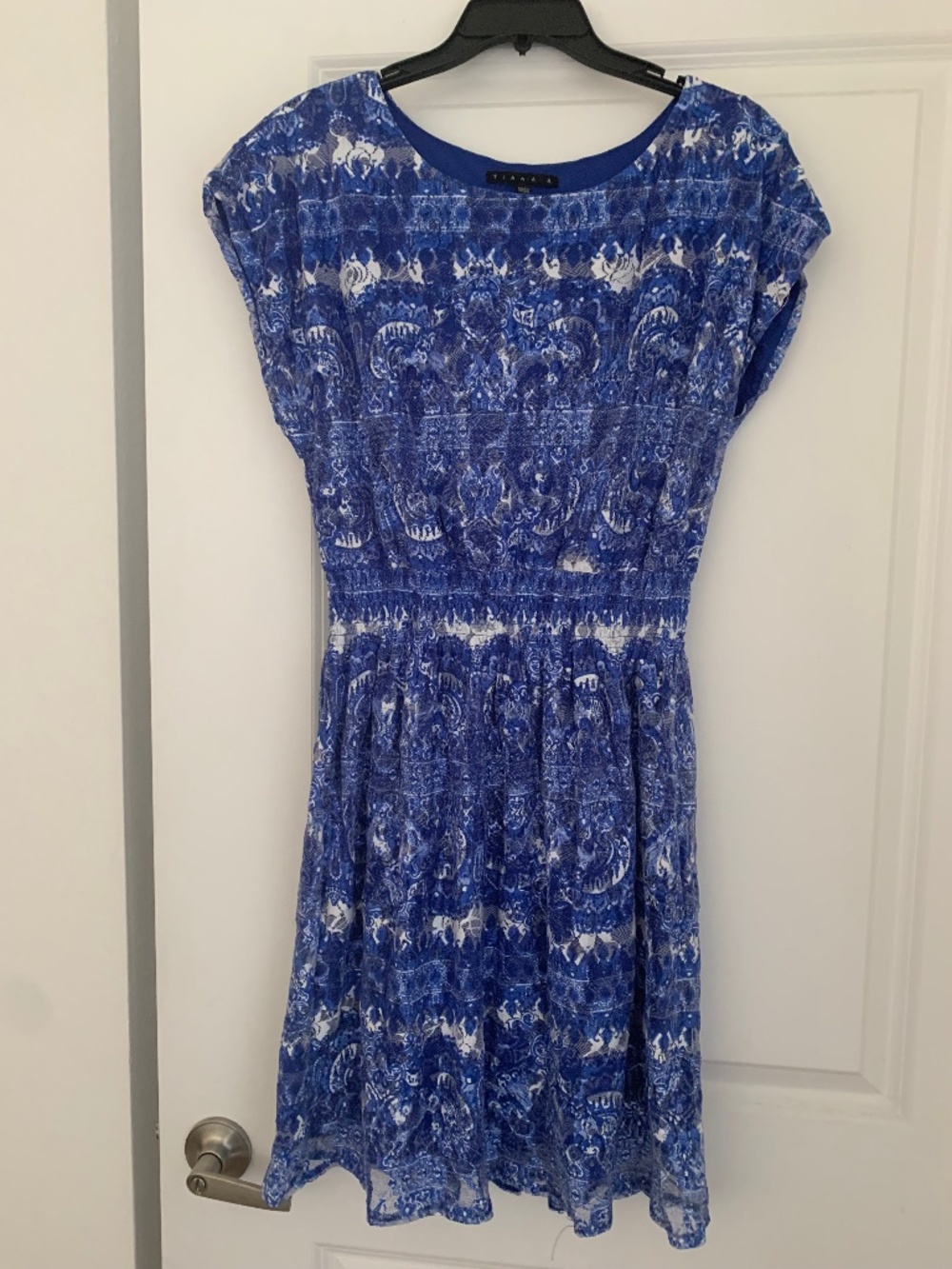 Tiana B Blue White Paisley Lace Cap Sleeve Fit & Flare Dress Smocked Waist Sz 10